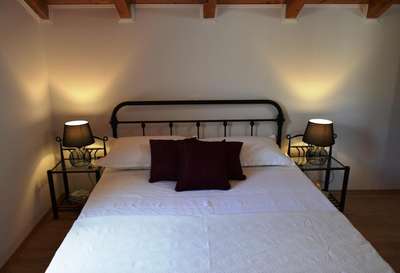 Marta II Your Holiday Home In Seget Center Trogir Exterior foto